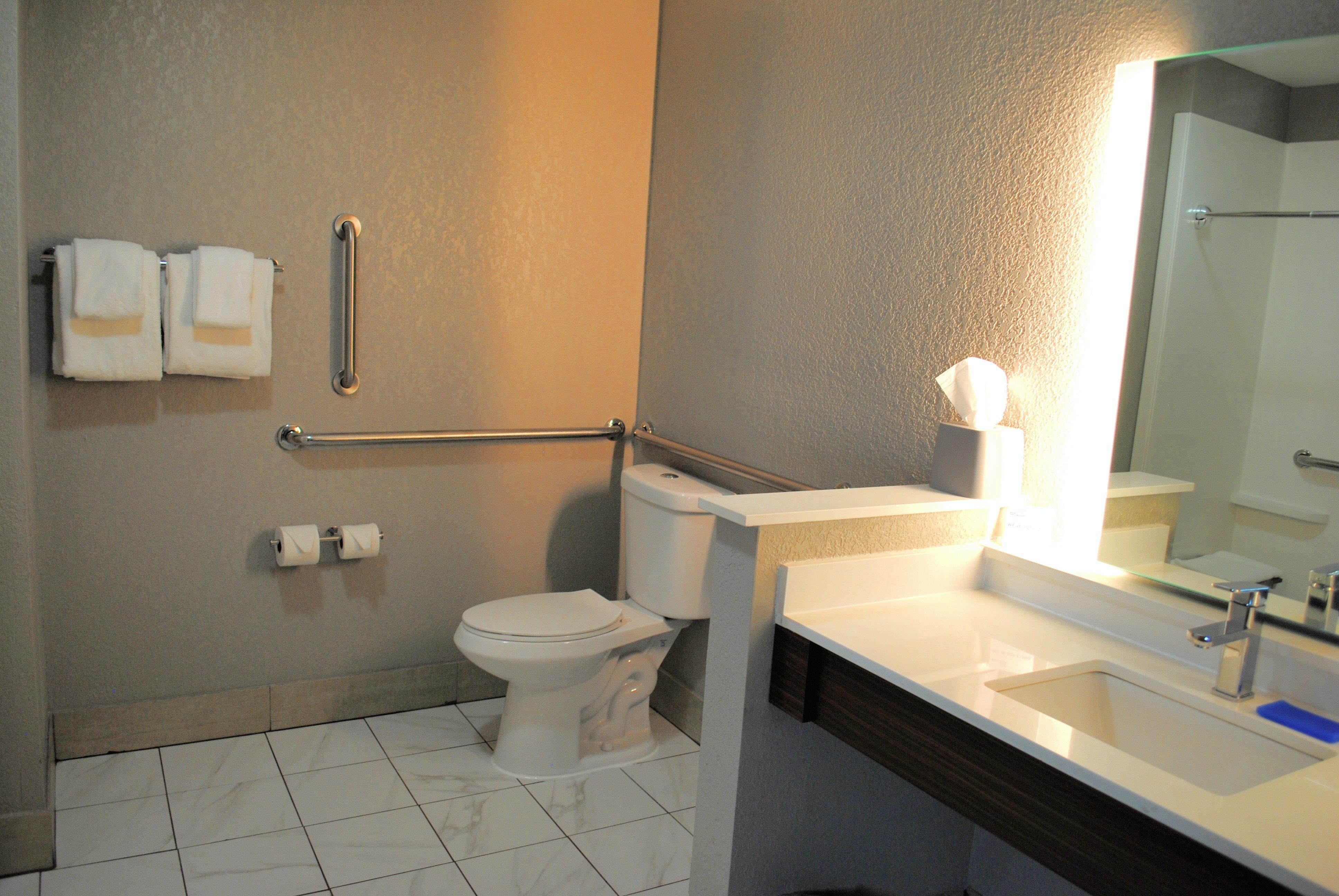 Holiday Inn Express & Suites - Columbia City By Ihg מראה חיצוני תמונה