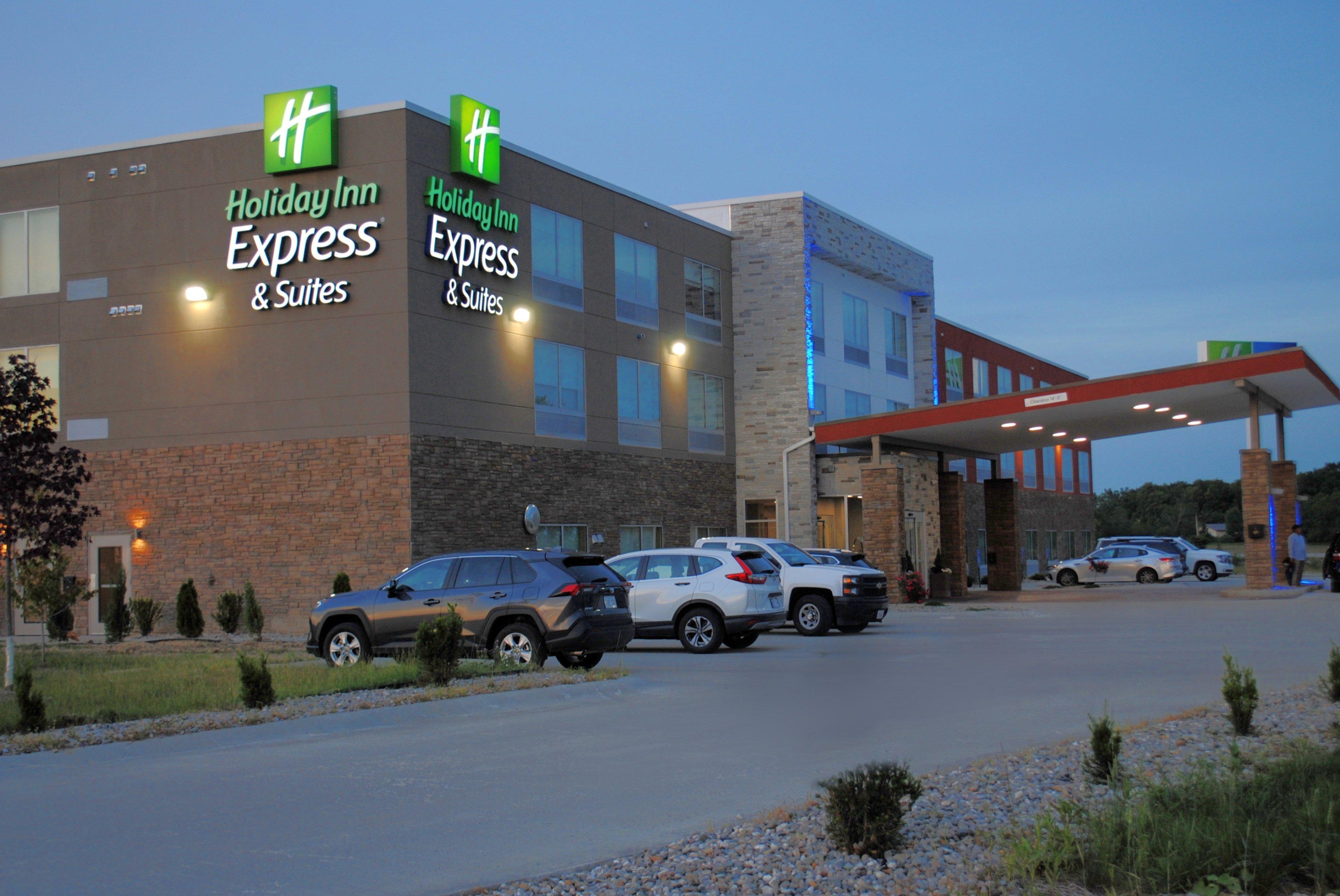 Holiday Inn Express & Suites - Columbia City By Ihg מראה חיצוני תמונה